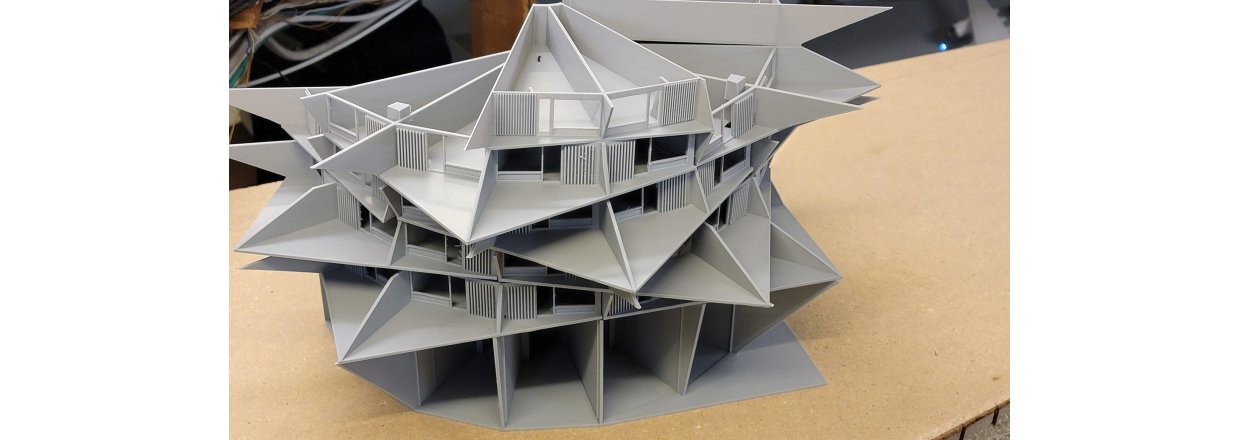 MODELJERNBANENS DAG / WEEKEND - BENT HUS